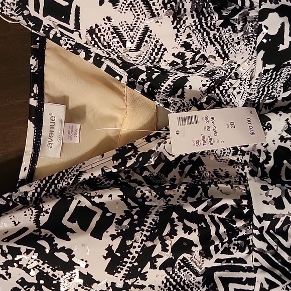 Tankini - Picture 2 of 4